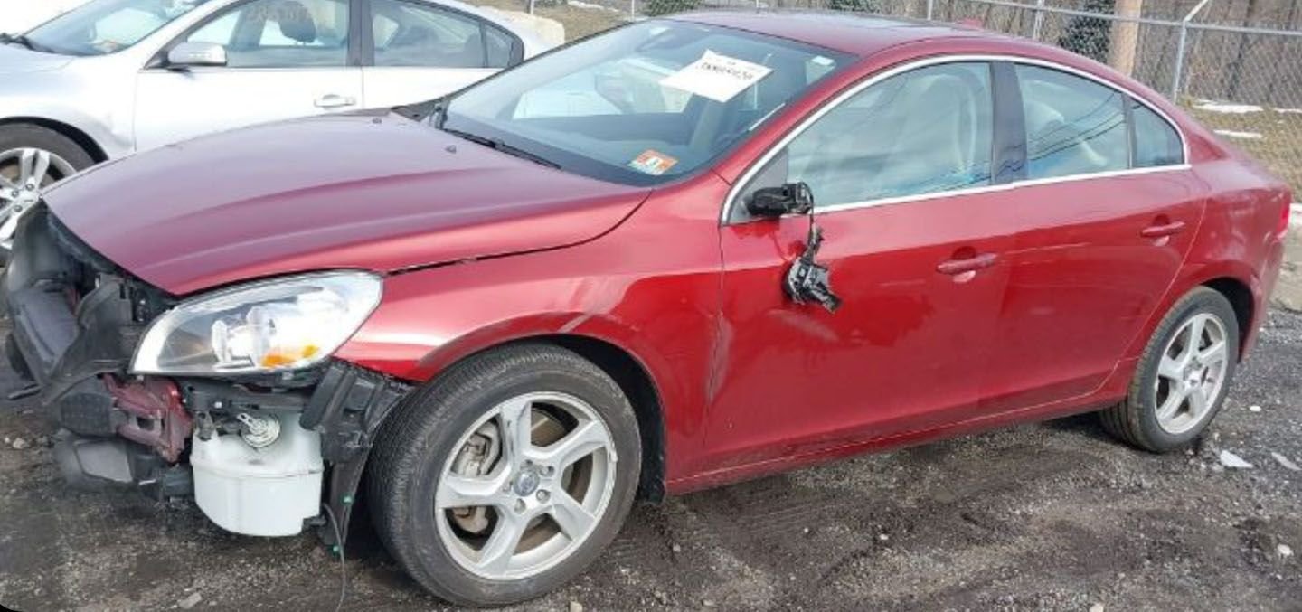 2013 Volvo S60 - 2013 Volvo S60 FWD with 72k miles PARTING OUT, Central New Jersey. - Holmdel, NJ 07733, United States