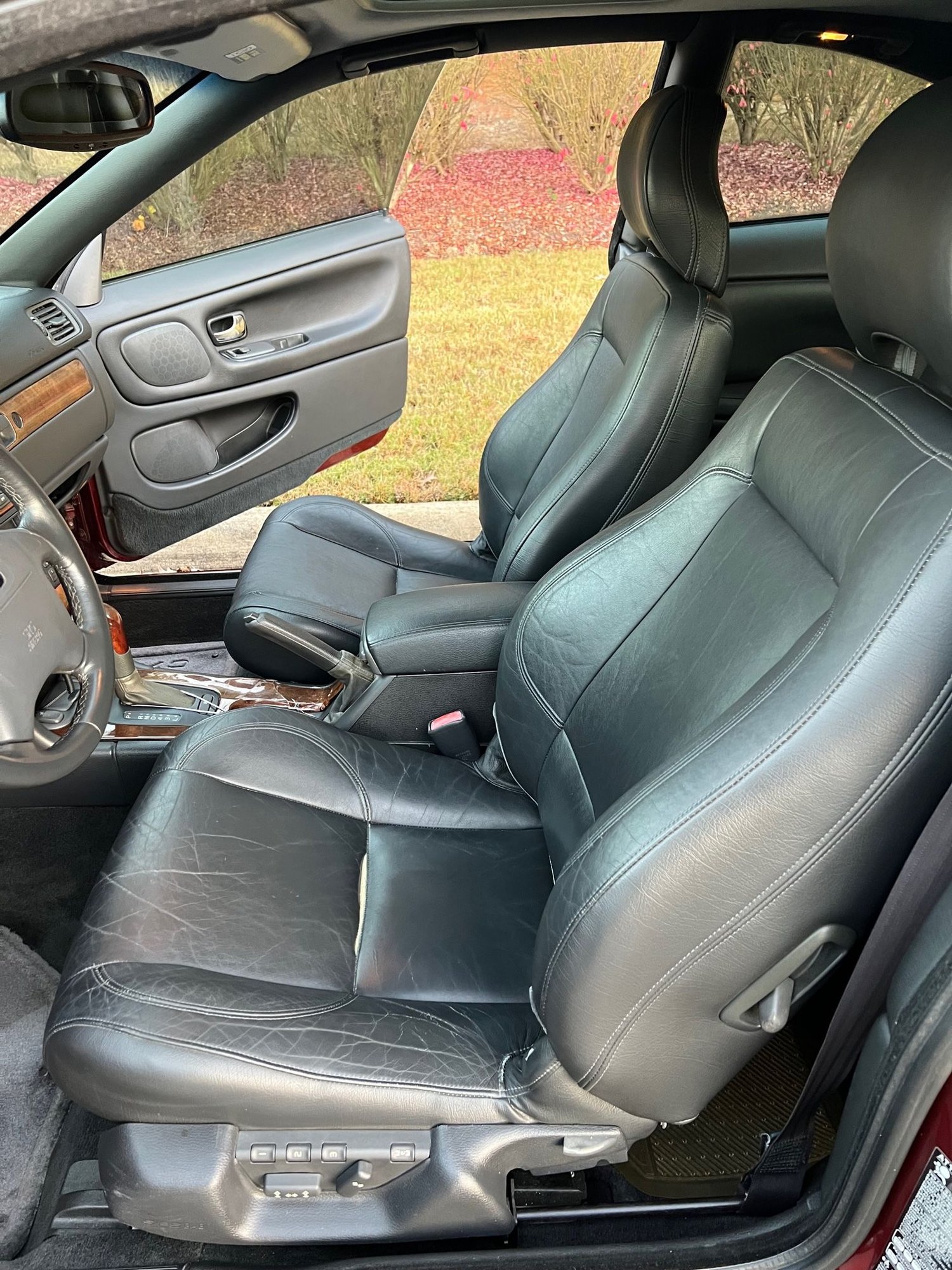 2001 Volvo C70 - 2001 Volvo C70 Coupe HPT, Venetian Red, Charcoal Leather, AT, Unmodified - Used - Ruther Glen, VA 22546, United States