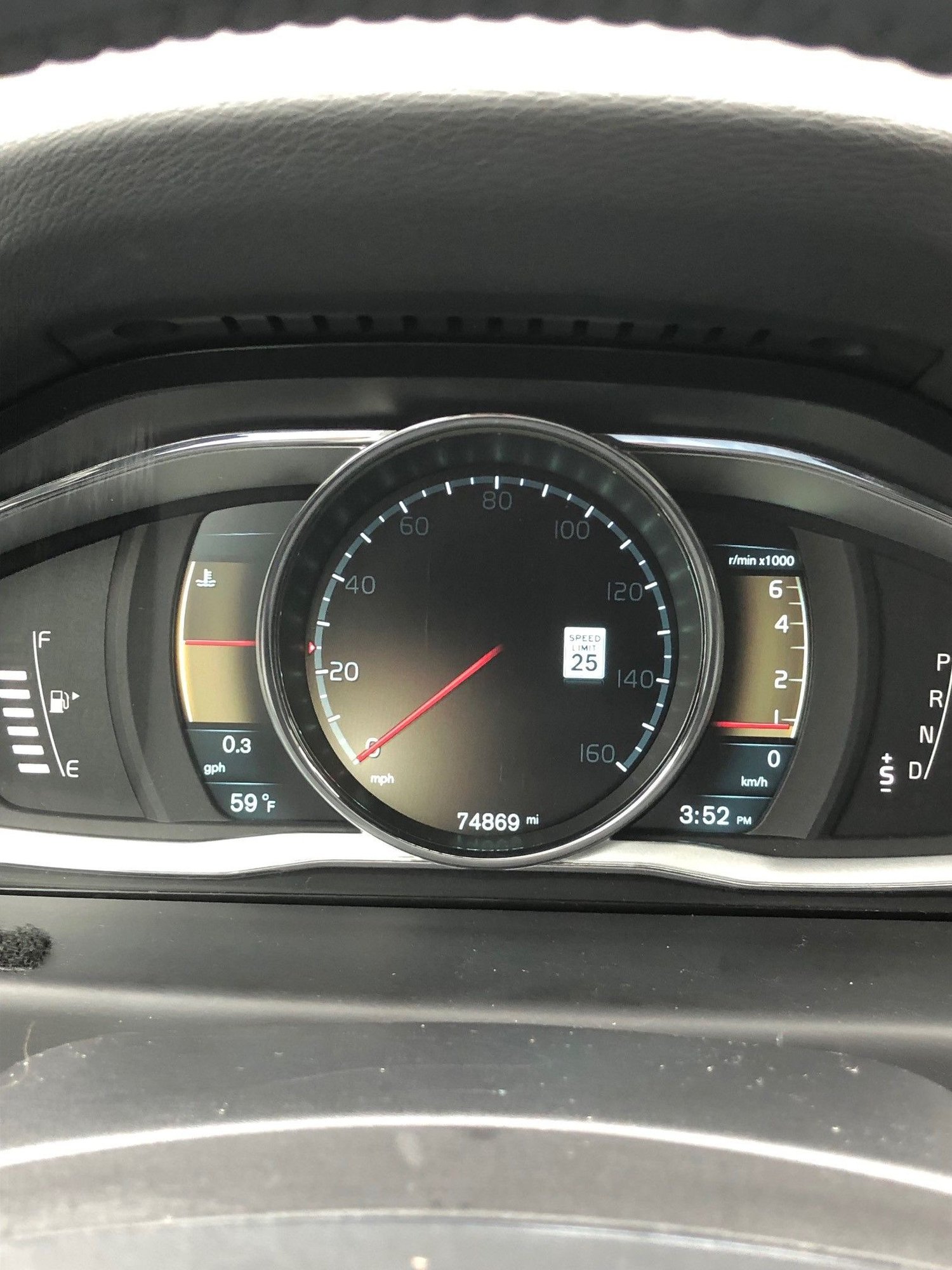 2015 Volvo XC70 - 2015 Xc70 T6 Platinum - Used - VIN yv4902nd6f1198260 - 75,000 Miles - 6 cyl - AWD - Automatic - Wagon - Silver - Decatur, GA 30033, United States