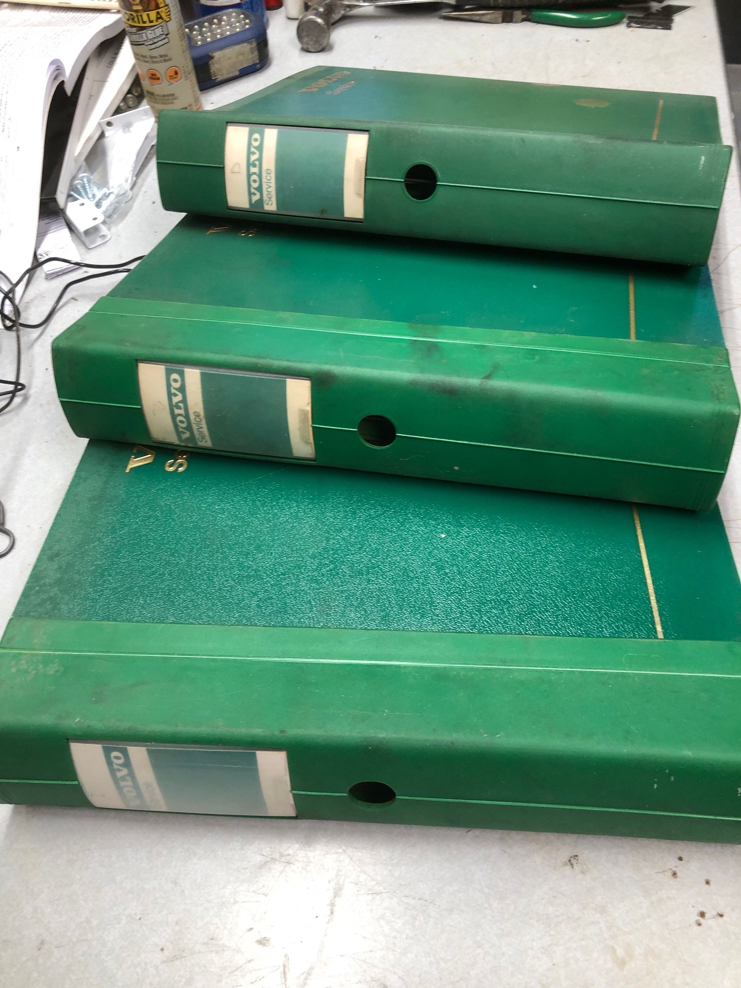 Miscellaneous - ~30 Volvo Gas+Diesel Factory Manuals, 2 Clinton's, 1 Haynes, 2 sets of Museum docs - Used - 1980 Volvo 240 - Stony Brook, NY 11790, United States