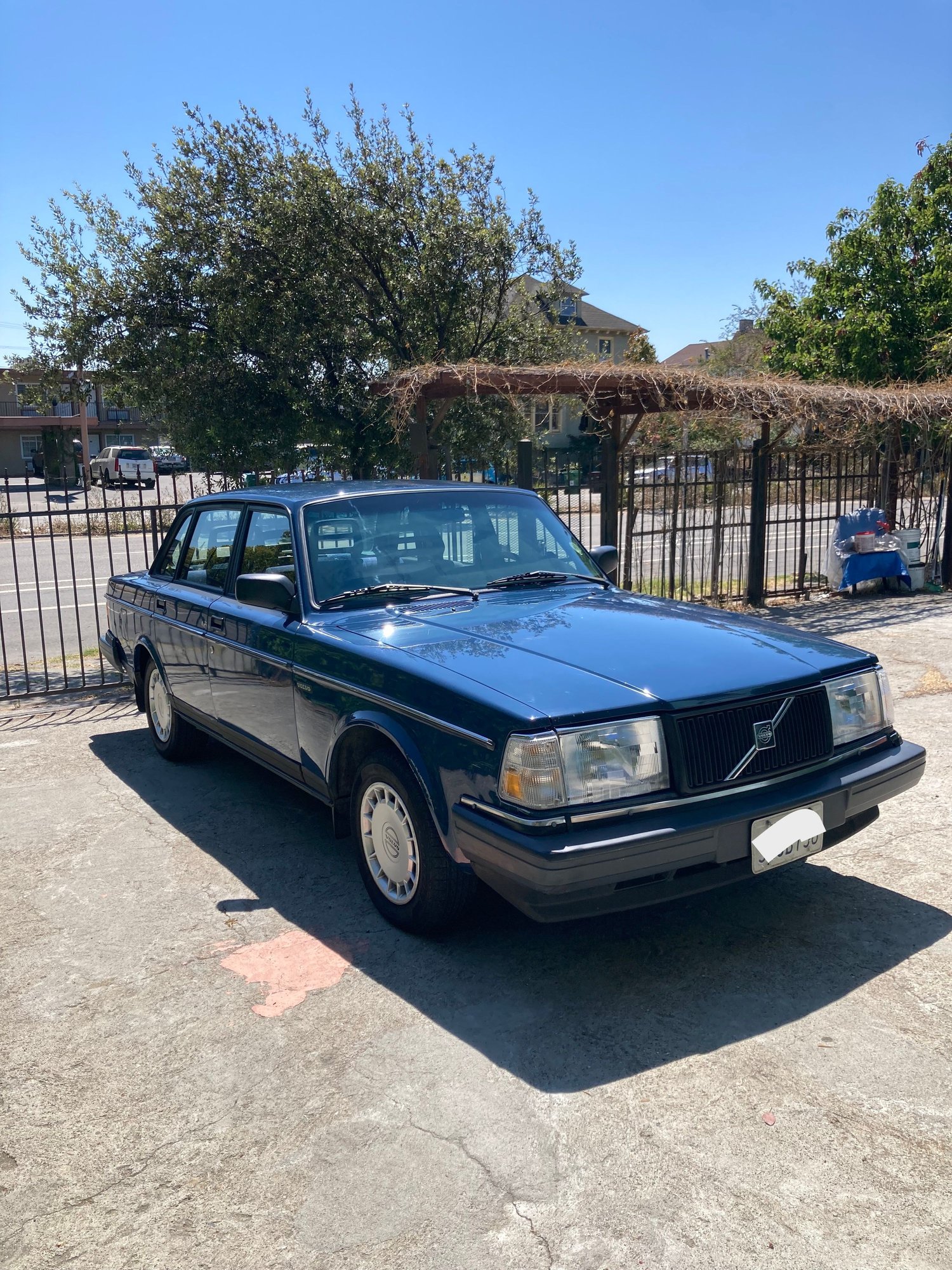 1992 Volvo 240 - 1992 Volvo 240 Sedan Atlantic Blue - Used - VIN YV1AS8813N1477592 - 158,600 Miles - 4 cyl - 2WD - Automatic - Sedan - Blue - Oakland, CA 94608, United States