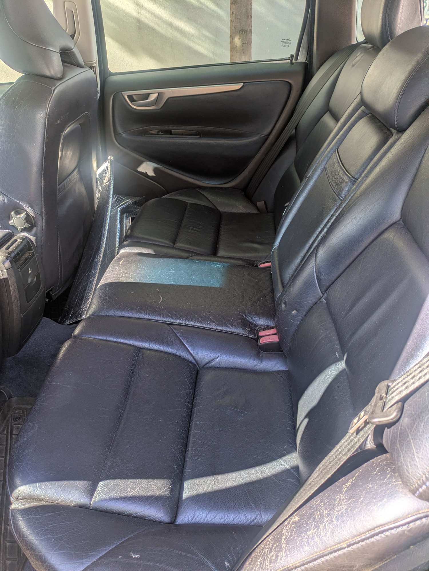 2007 Volvo V70 - 2007 V70 R - Automatic for sale - Used - VIN YV1SJ527972660978 - 5 cyl - AWD - Automatic - Wagon - Black - Philadelphia, PA 19147, United States