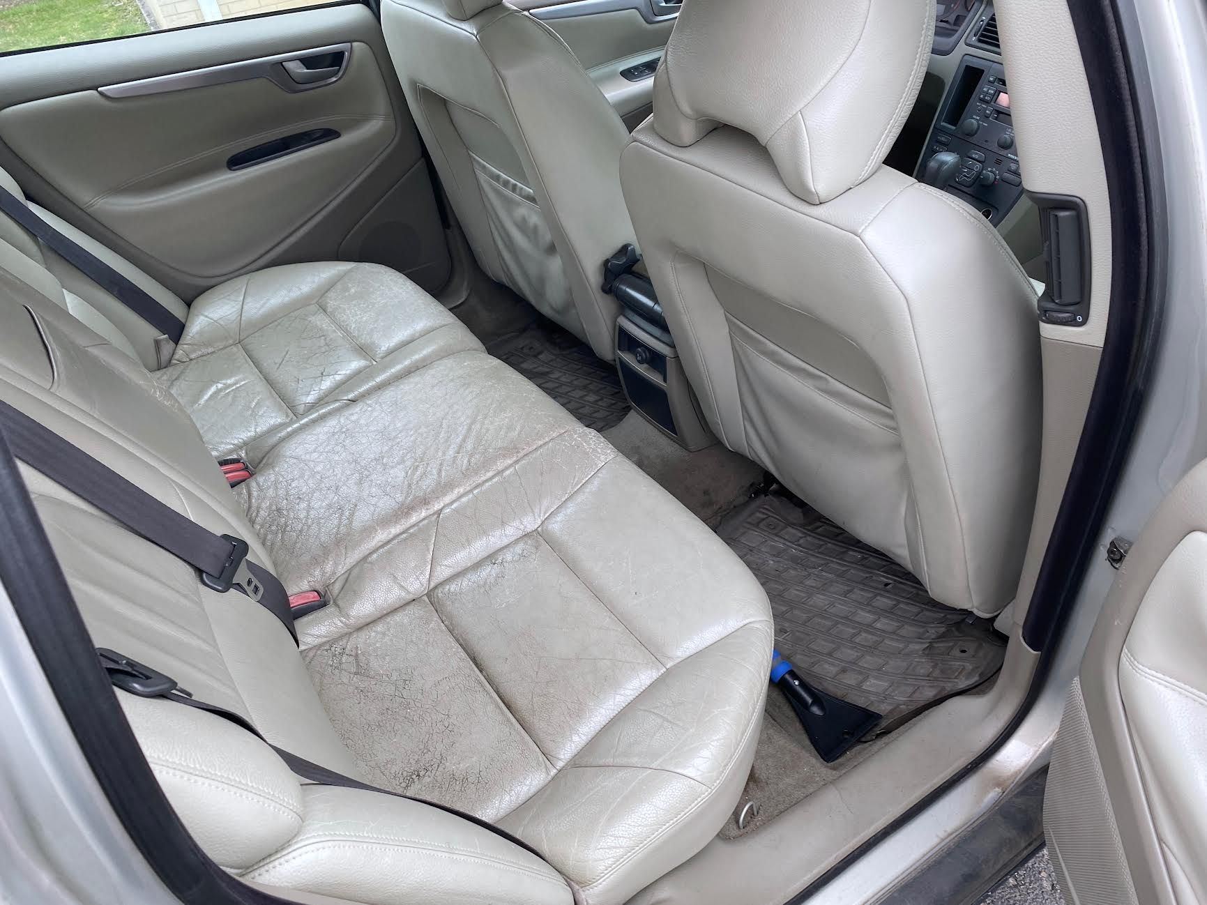 2003 Volvo V70 - 2003 V70 T5 238,000 miles. Well maintained. Located in Ann Arbor, MI - Used - Ann Arbor, MI 48105, United States