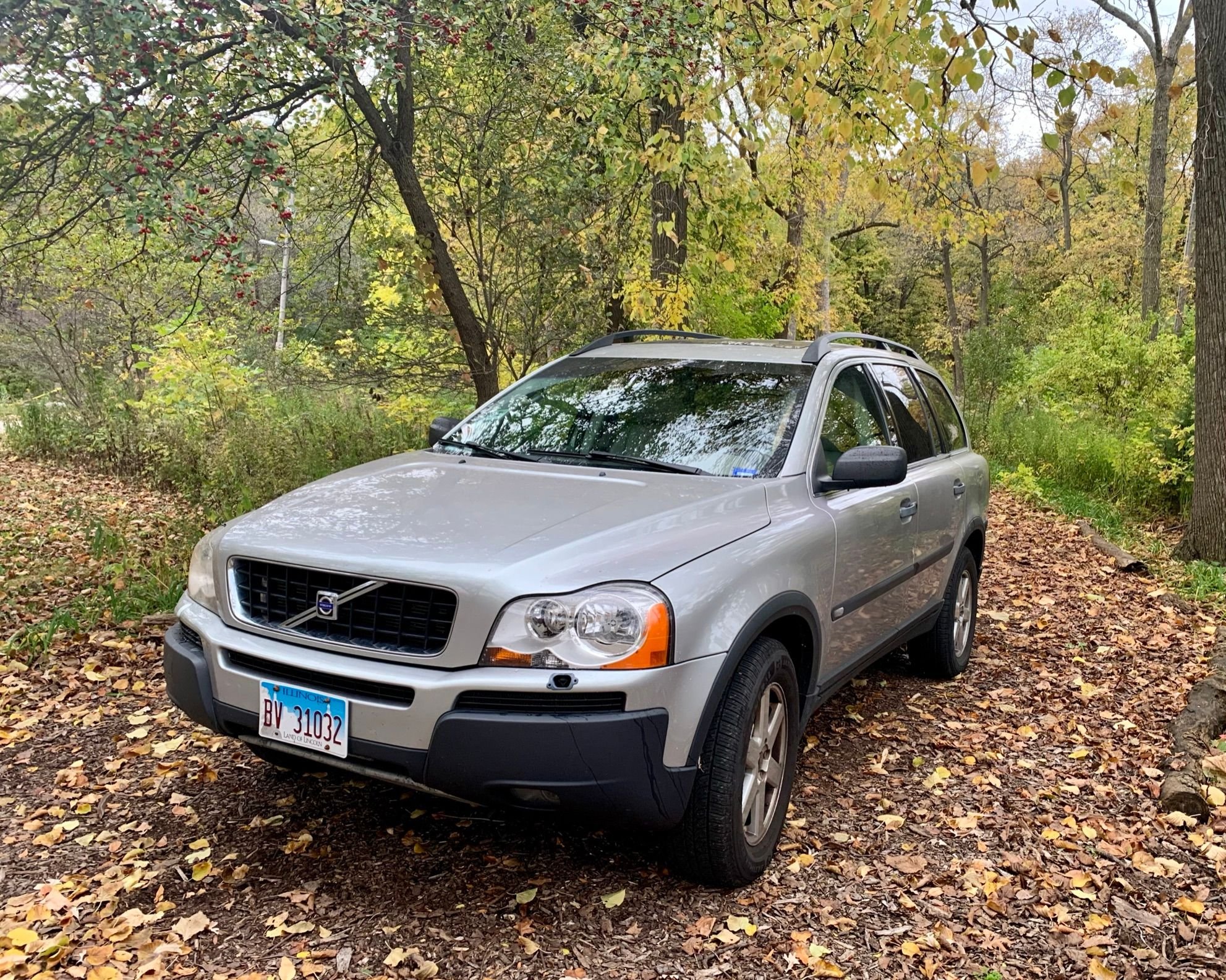 2005 Volvo XC90 - 2005 XC90 2.5T AWD 7 seats, well maintained - Used - VIN YV1CZ592951206921 - 187,000 Miles - 5 cyl - AWD - Automatic - Chicago, IL 60611, United States