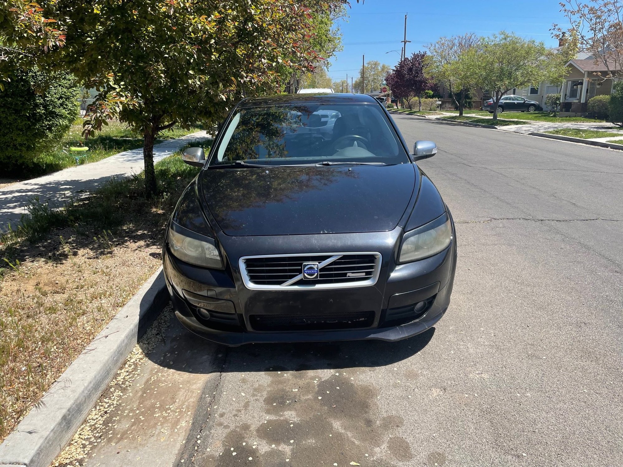 2008 Volvo C30 - 2008 Volvo C30 w/bad motor bearings - Used - VIN YV1MK672182078500 - 107,000 Miles - 5 cyl - 2WD - Manual - Coupe - Black - Reno, NV 89502, United States