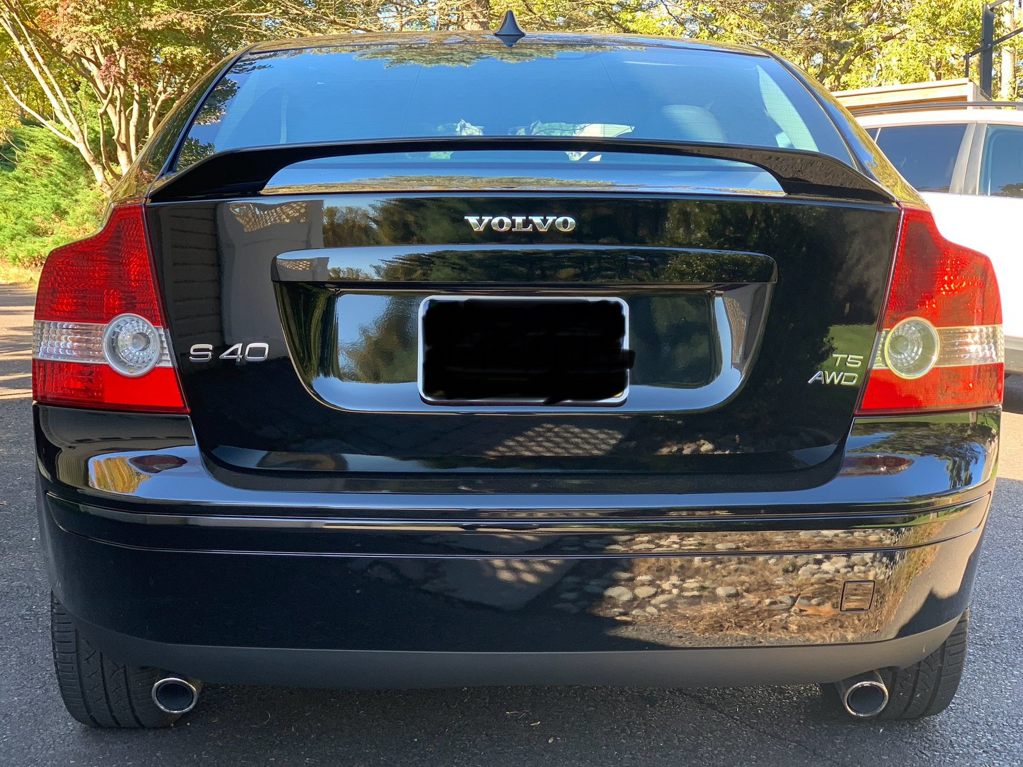 2005 Volvo S40 - Fs - 2005 s40 t5 awd - Used - VIN YV1MH682152117241 - 120,600 Miles - 5 cyl - AWD - Automatic - Sedan - Black - Buckingham, PA 18902, United States