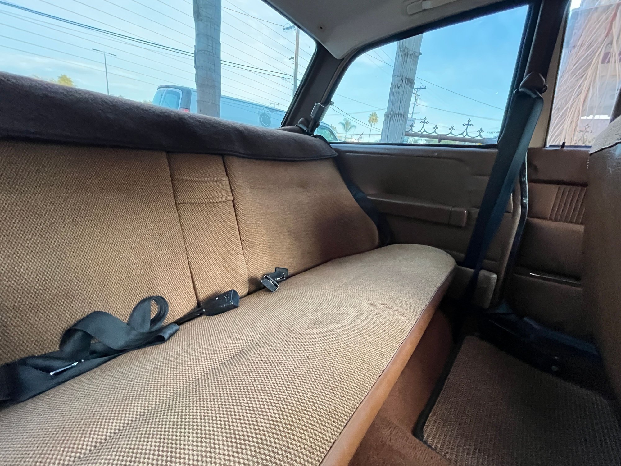 1983 Volvo 242 - Beige and Brown Volvo 242 DL. - Used - VIN YV1AX8828D2235383 - 217,345 Miles - 4 cyl - 2WD - Manual - Coupe - Beige - Santa Ana, CA 92701, United States