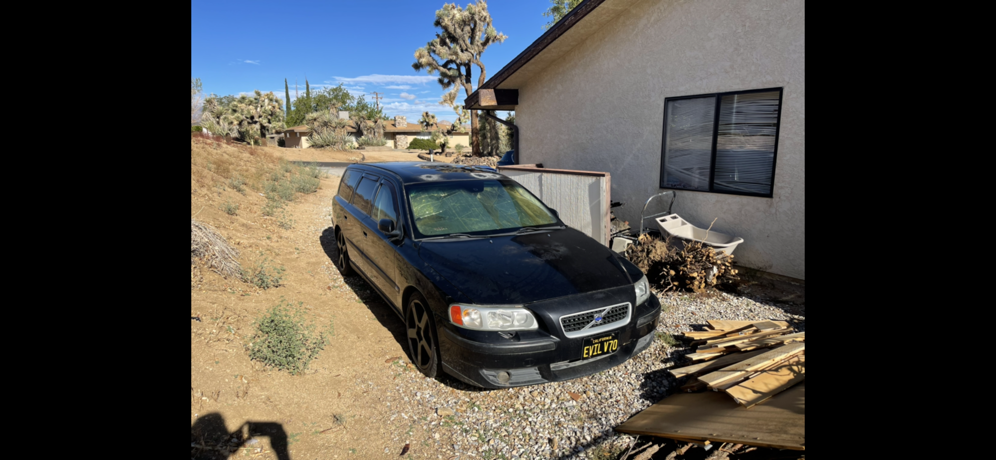 2003 Volvo V70 - Must sale quick - Used - VIN YV1SJ52Y242374992 - 280,000 Miles - 5 cyl - AWD - Automatic - Wagon - Beige - Yucca Valley, CA 92284, United States