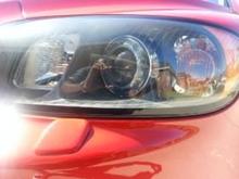 No aftermarket strip on outside of light