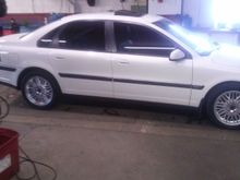 Garage - white car