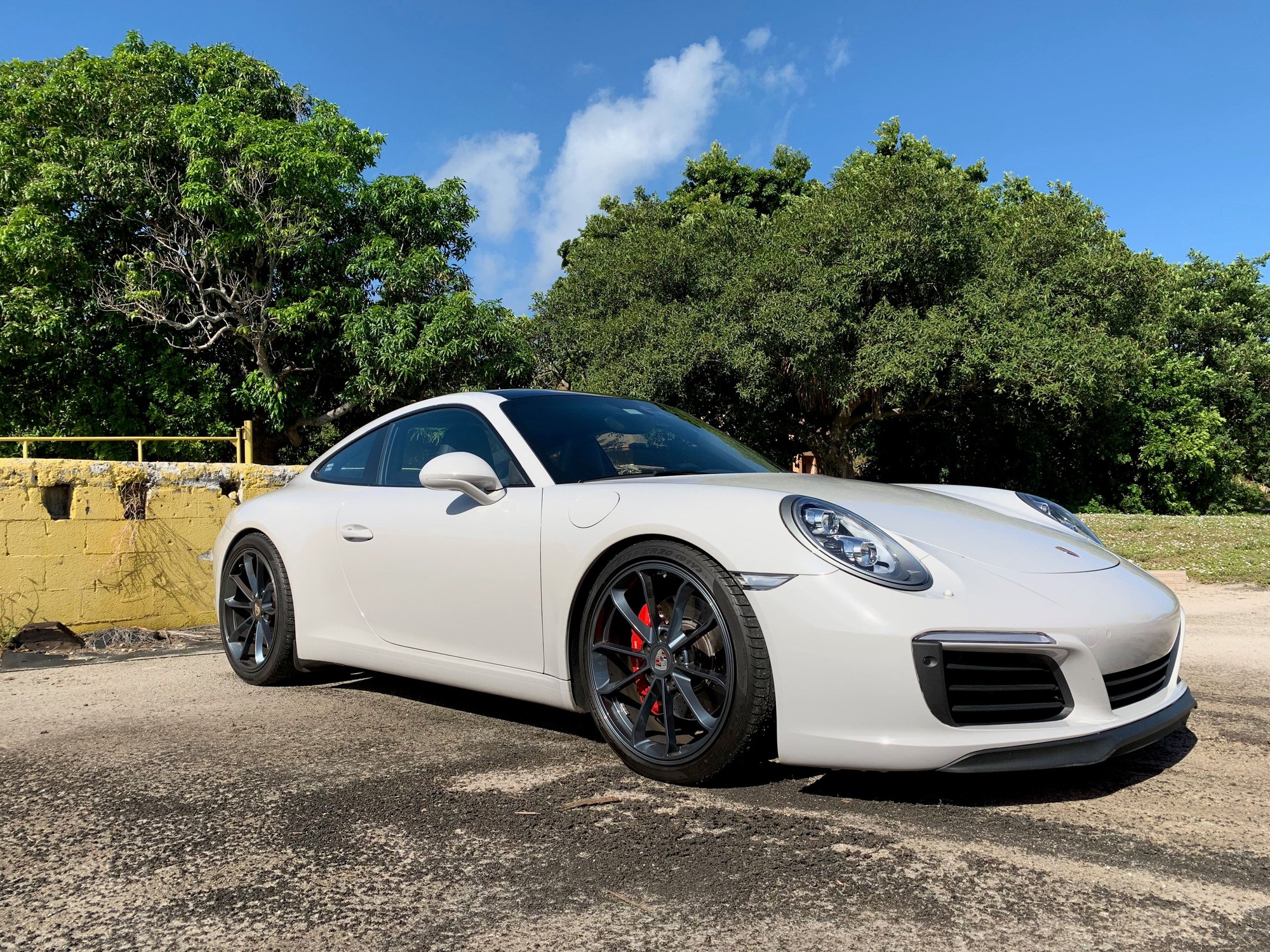 FS: 2017 Porsche 911 991.2 Carrera S Loaded, Manual, Low Miles