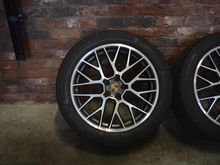 Front Wheel/Tire