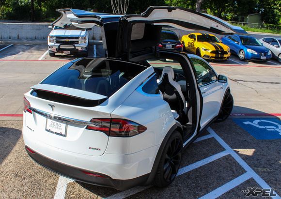 A fully wrapped Tesla Model X, whats better than that!