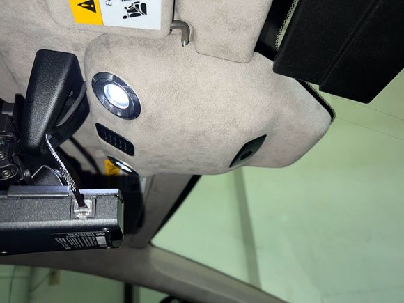 2015 Vantage GT dome assembly with a Valentine and Blendmount