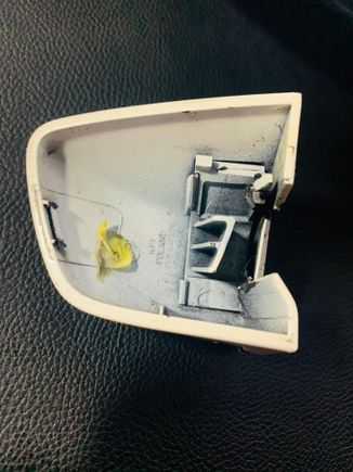 Any idea where to track down so I can purchase a replacement?