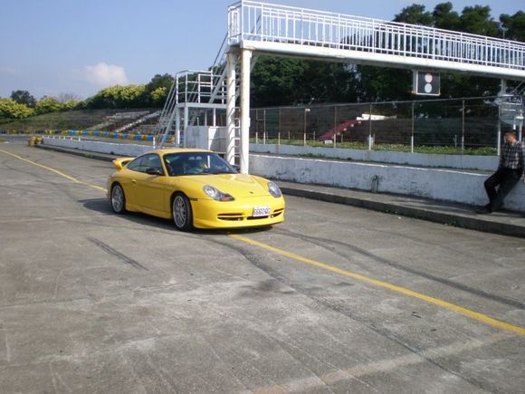 996 GT3 in action