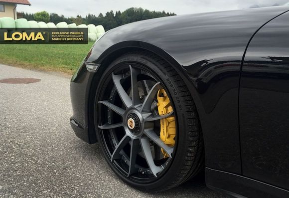PORSCHE 991 TURBO S WITH 21″ FORGED RIMS BY LOMA WHEELS