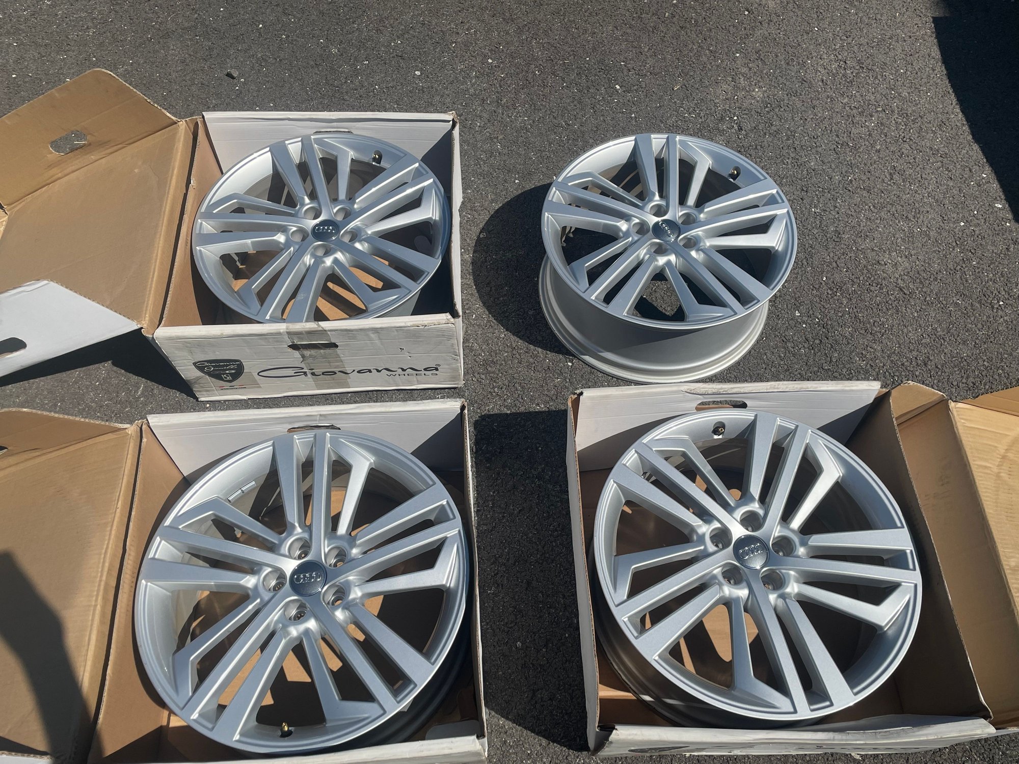 Wheels and Tires/Axles - Four 20” 2018 Audi Q5 prestige wheels - Used - 2018 to 2021 Audi Q5 - New Albany, OH 43054, United States