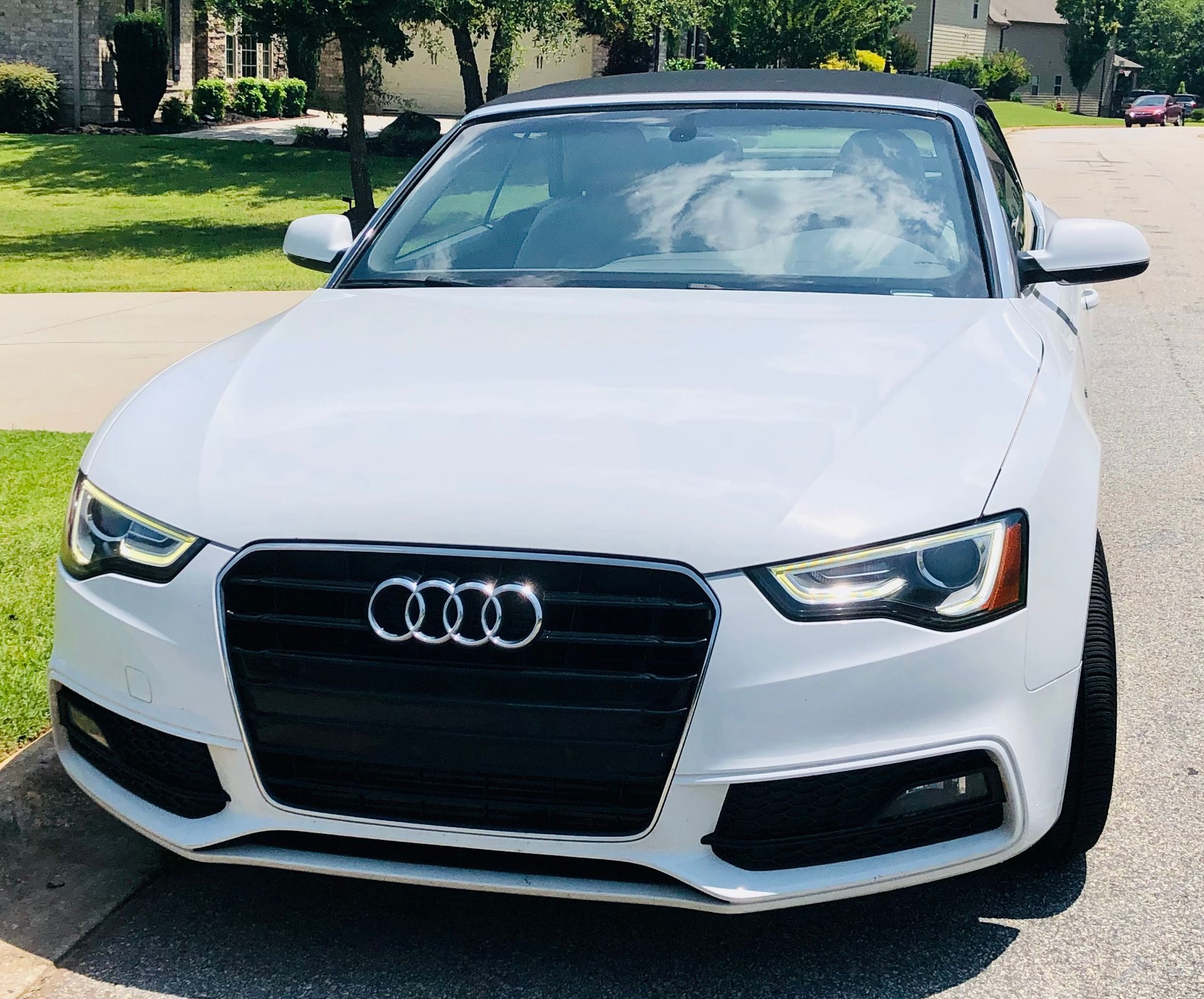 2016 Audi A5 Quattro - 2016 Audi A5 2.0T Quattro Premium Plus Cabriolet - Used - VIN WAUD2AFH6GN002201 - 131,261 Miles - 4 cyl - AWD - Automatic - Convertible - White - 29621, SC 29621, United States