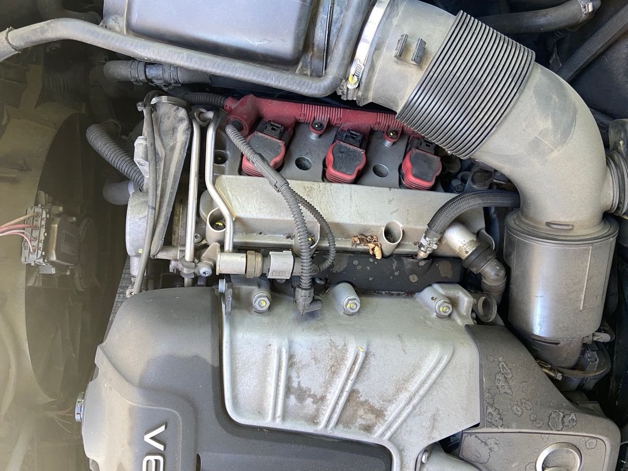 Help! Camshaft position sensor locations/replacement (2012 Q7 3.0L V6) AudiWorld Forums