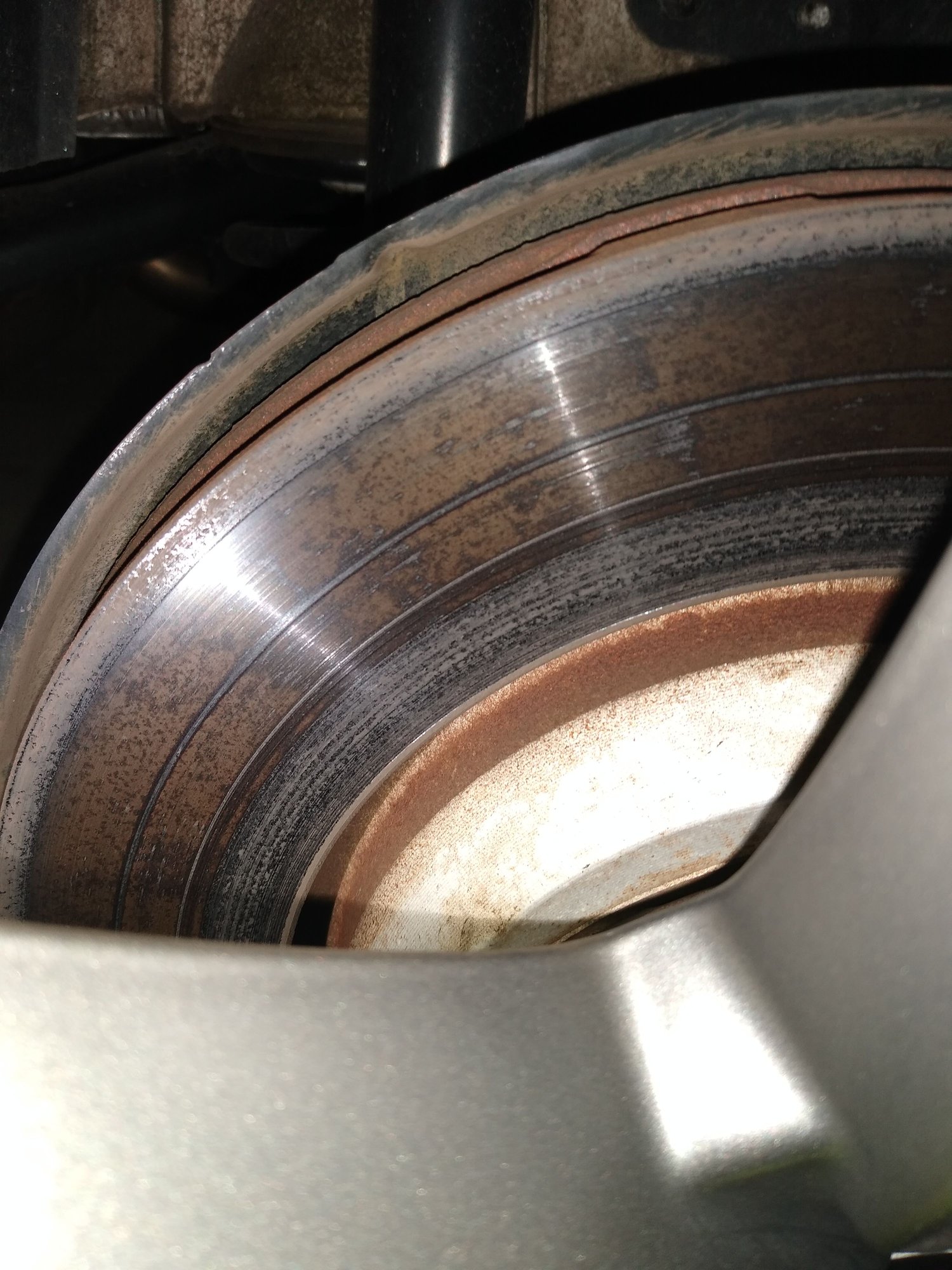 2022 Q3 scored, pitted and rusty rotors. Normal? AudiWorld Forums