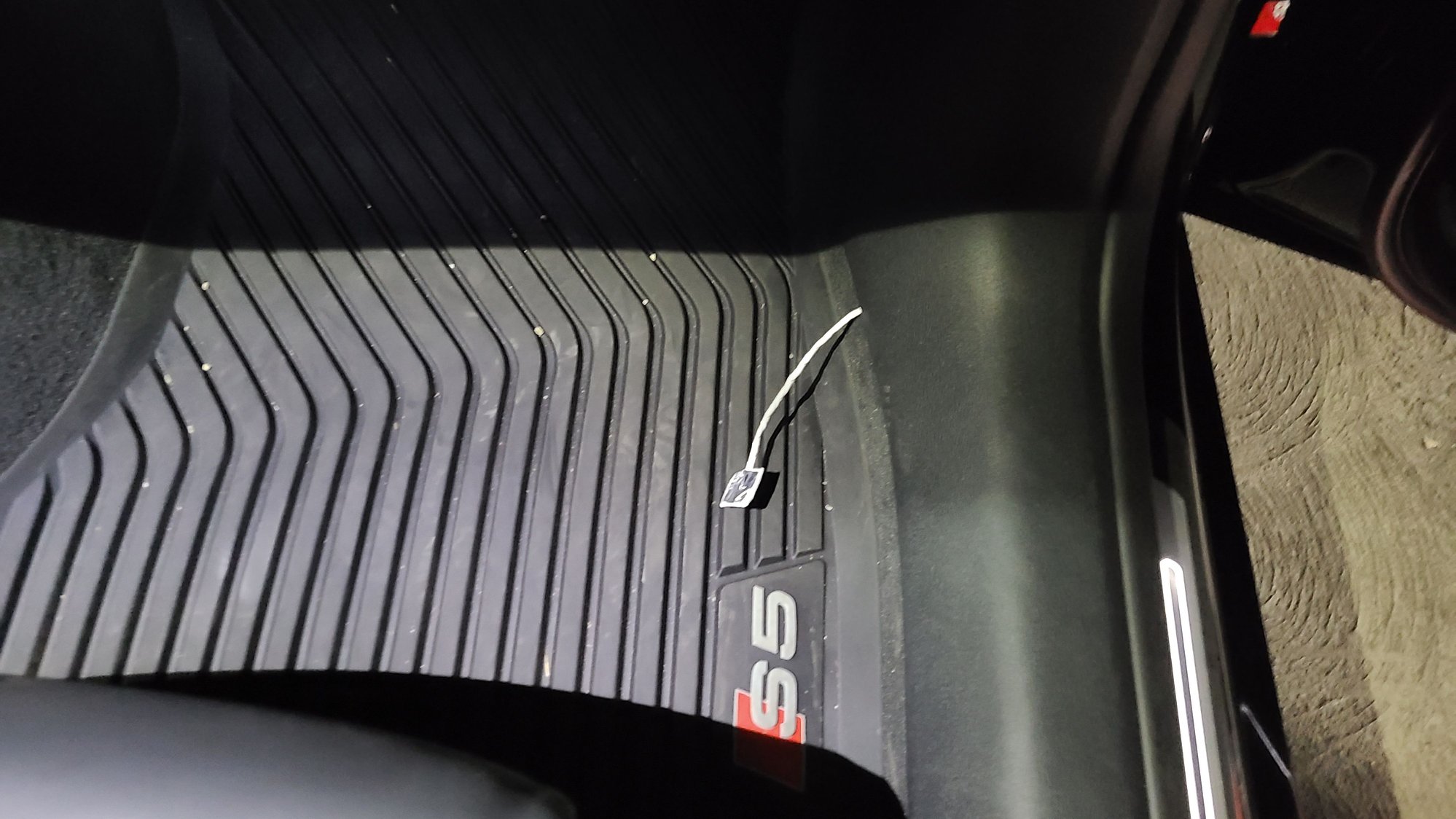 Loose wire? AudiWorld Forums