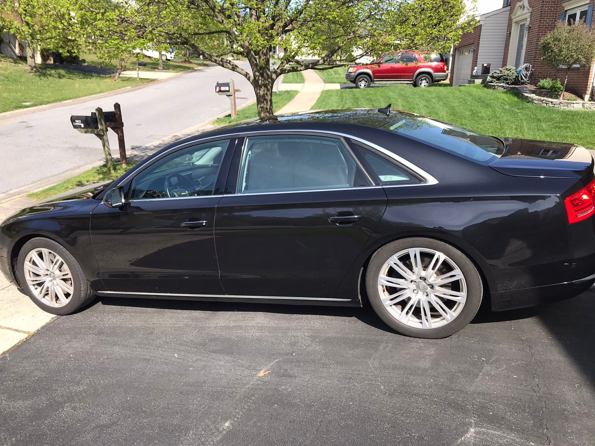 2012 Audi A8 Quattro - 2012 Audi A8L, Very Well Optioned with all records. 99K Miles - Howard County, MD. - Used - Howard County, MD 21045, United States