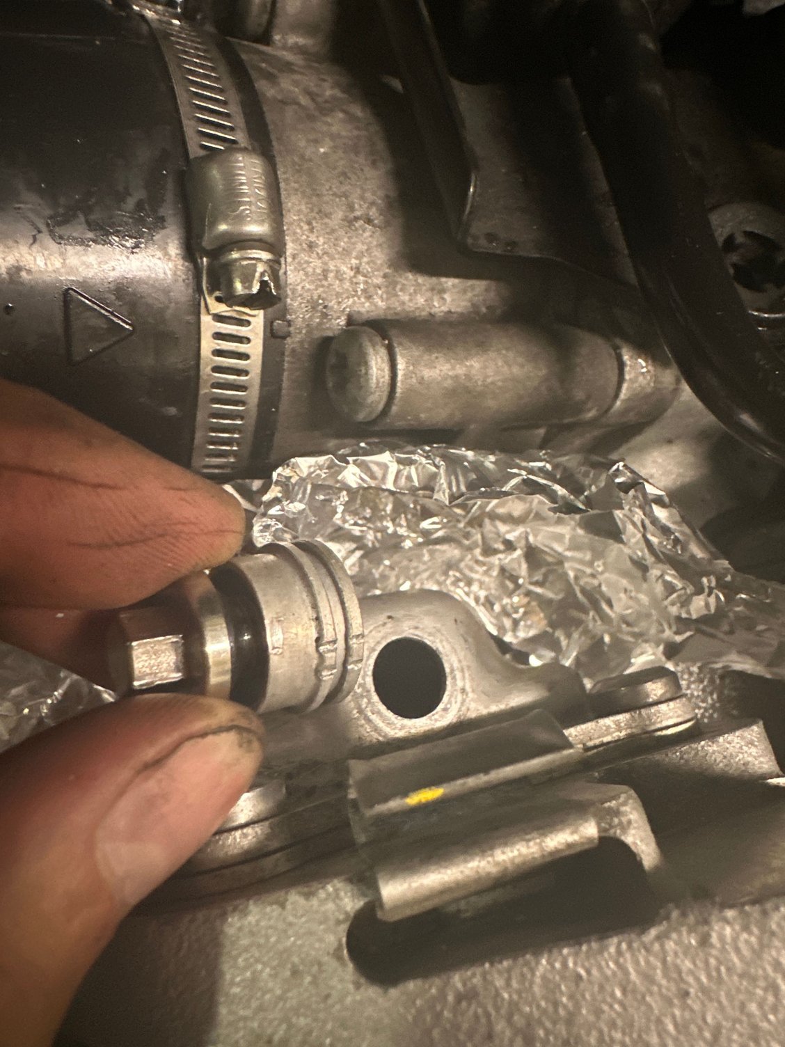 Intercooler bleed screw port broke AudiWorld Forums