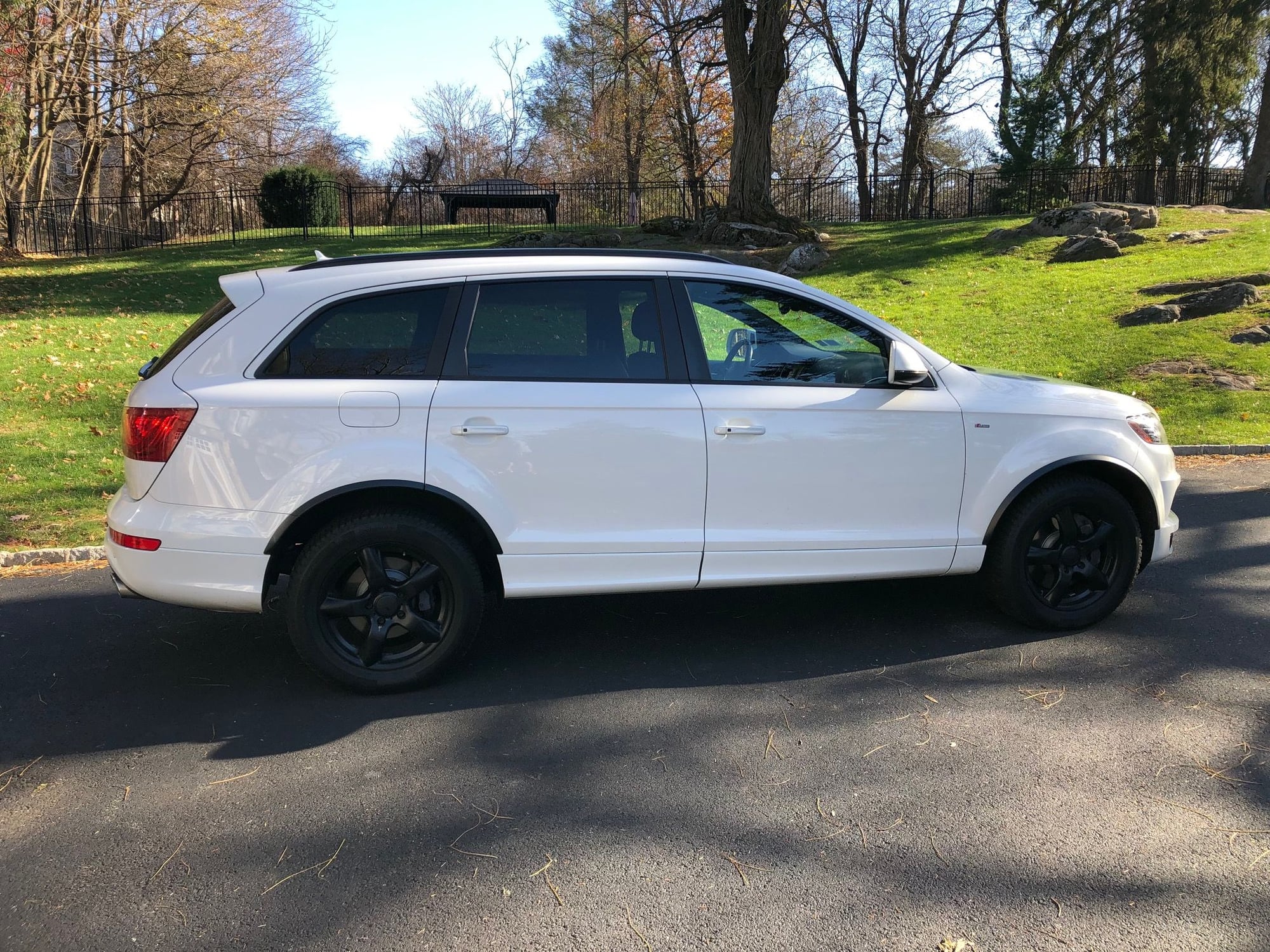 Wheels and Tires/Axles - Audi Q7 Winter Wheel and Tire Set - Used - -1 to 2024  All Models - Westchester Co., NY 10510, United States