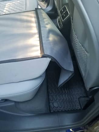 ... this velcro attaches to an additional piece you can buy to protect the head rests.