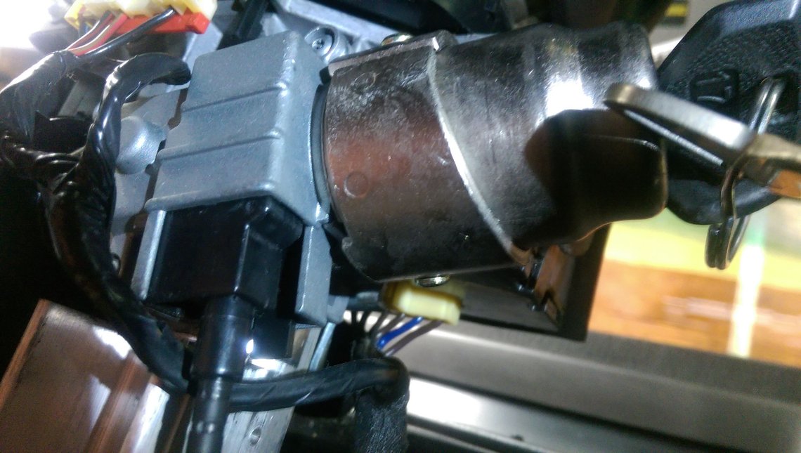 Cant get ignition lock cylinder out Jeep Cherokee Forum