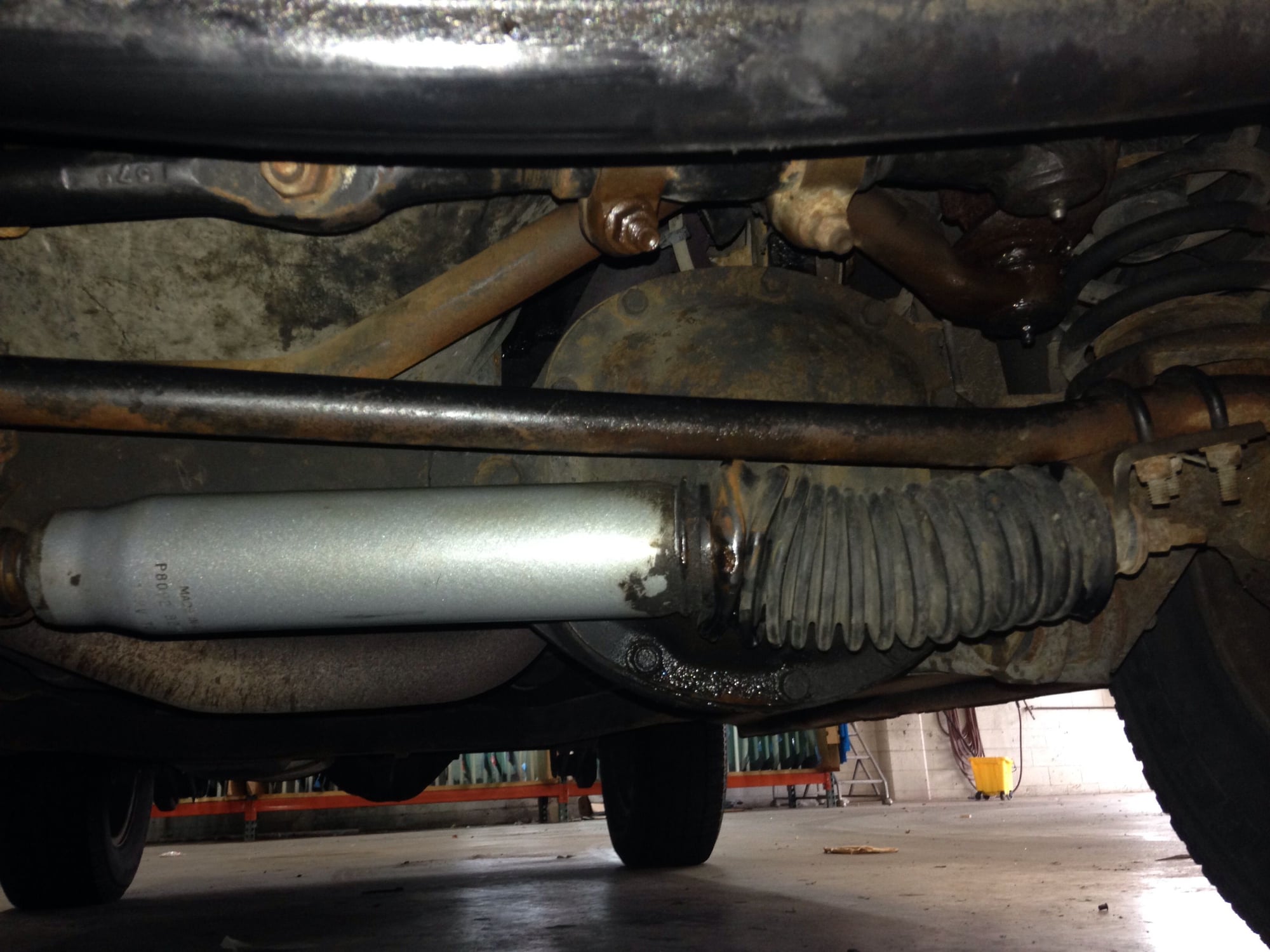 1997 Jeep Grand Cherokee steering stabilizer add on Jeep