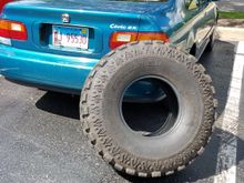 Almost new 35x12.50x15 TSL Super Swamper. Unfortunately with a DOT from 2000
