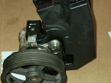 PSC power steering pump with reduced size pulley.