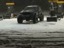 This thing ran through the snow drifts and thesr tires suprised me the traction wanted me to drive faster .. 45 mph the Navi kept screaming at me.