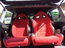 These are the seats that I removed. Corbeau sr1 I just did not fit in them very uncomfortable