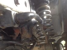 the little rubber pieces on the end of the sway bar Link (?) are shot.