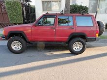 89 XJ Side