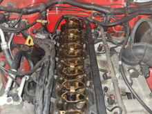 he said this is when he did the valve cover and shows no signs of build up which is proof of consistent maintenance. I wouldn't know what im looking at if im honest. 