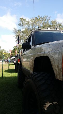 Parked it for a bit after the first run to enjoy the festivities and to fix a laptop for one of the vendors so she could continue to print vinyl decals on site.