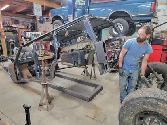 Setting the rear axle