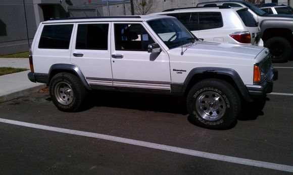 235/75r15s on American Racing 15x8 Baja w/ 3.75" bs