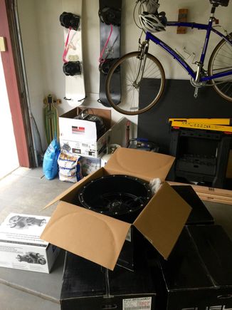 5 wheels and new WJ Steer gear to be tapped.