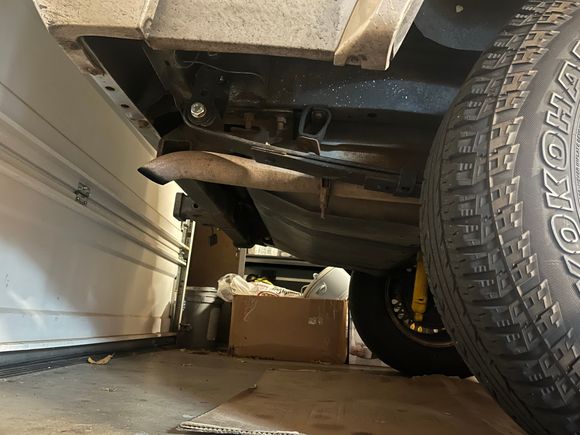 old shackle angle was nearly 90°.