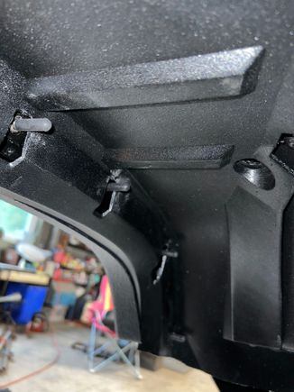 Probably went a little overboard here trying to prevent corrosion, but I am long tired of snapping corroded flare studs. Antiseize, stainless nuts and vacuum caps on top. 