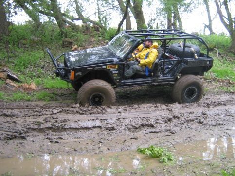 Extraction vehicle to the rescue, an XJ of course, IMG 0959