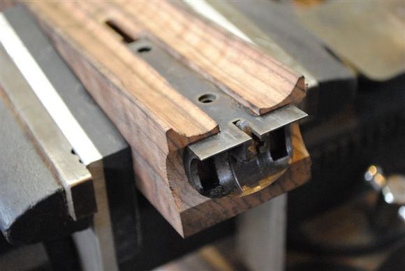 Forend 005