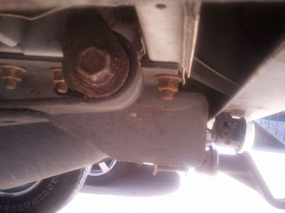 shackle angle