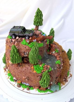 Jeep Grand Cherokee Cake