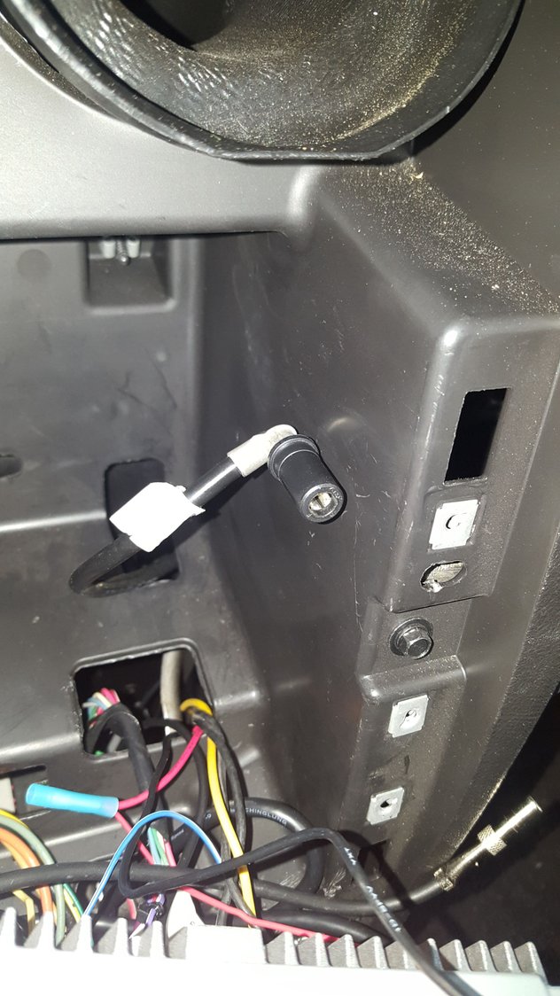 2011 HHR Sirius intergration antenna issues Chevy HHR Network